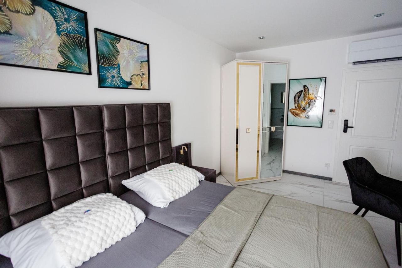 Aparthotel Sd